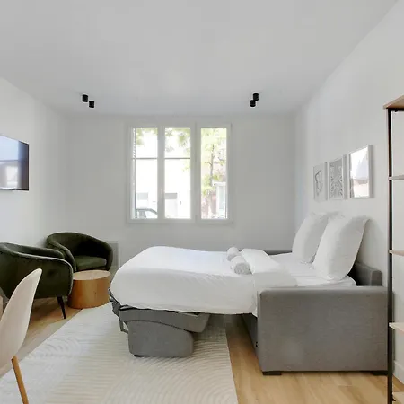 Cozy & Equipped 5 Min From The Metro * Saint-Denis (Seine-Saint-Denis)