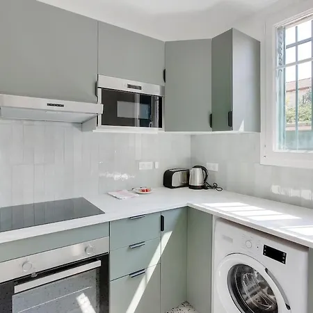 Appartamento Cozy & Equipped 5 Min From The Metro