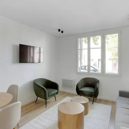 Cozy & Equipped 5 Min From The Metro サン＝ドニ